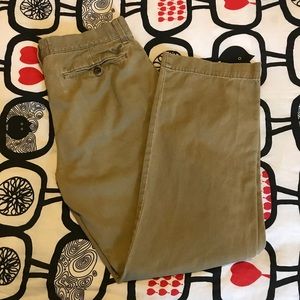 AE Straight Fit Khaki Pants || Size 34x32||